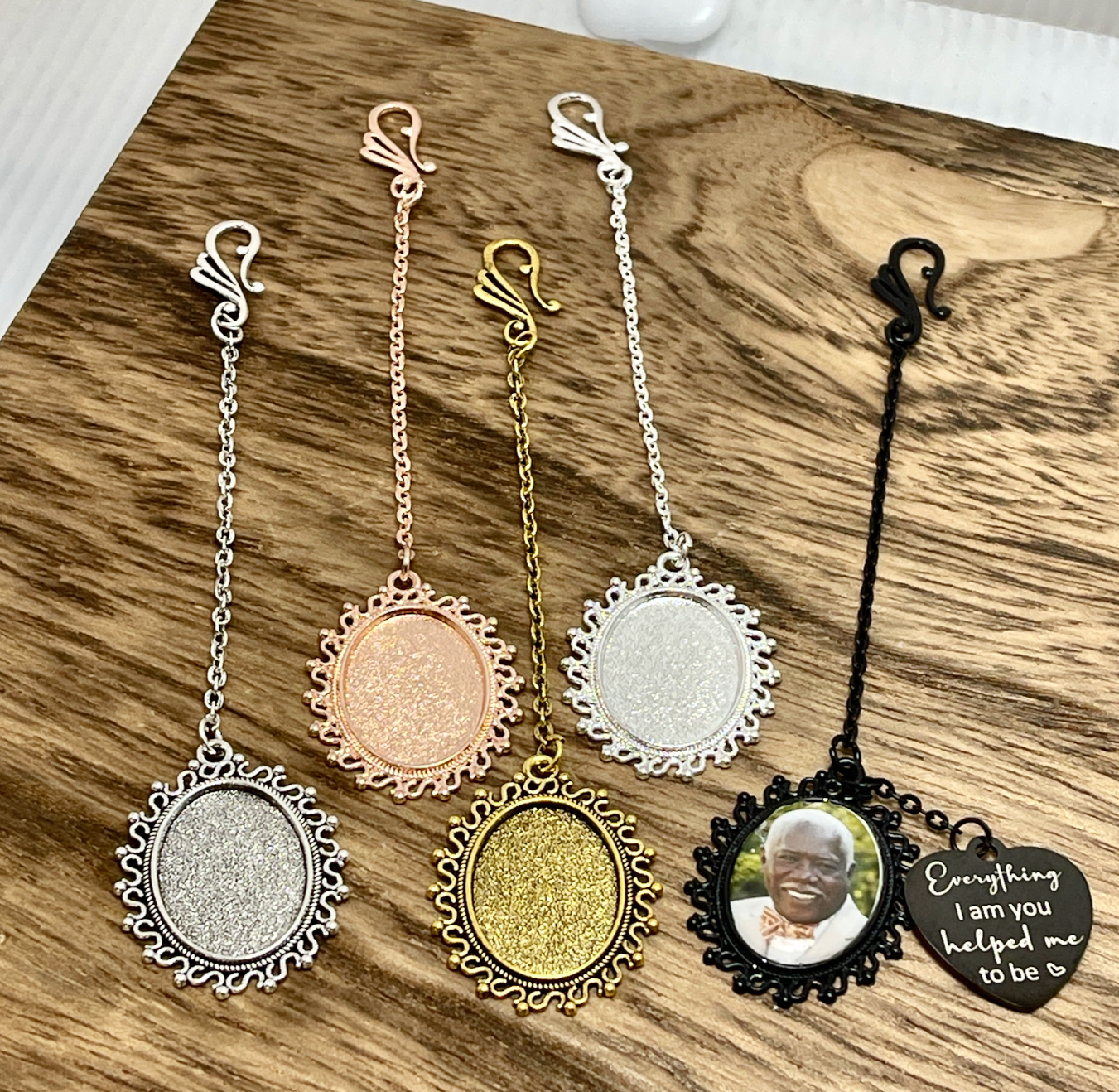 Beaded Graduation Tassel Photo Charm with Saying
